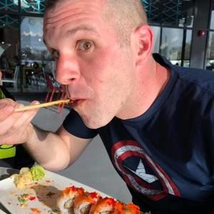 Meet your Posher, Scott